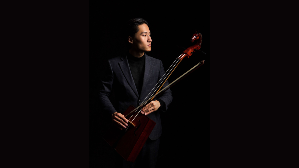 Гарч ирсэн хуурч Б.Энх-Амгалан