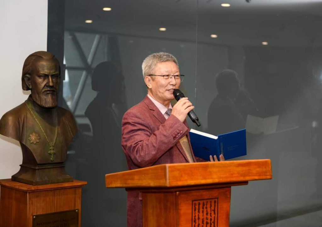 Эрдэмтэн, судлаач А.Пунсаг шилдэг бүтээлээрээ шалгарлаа