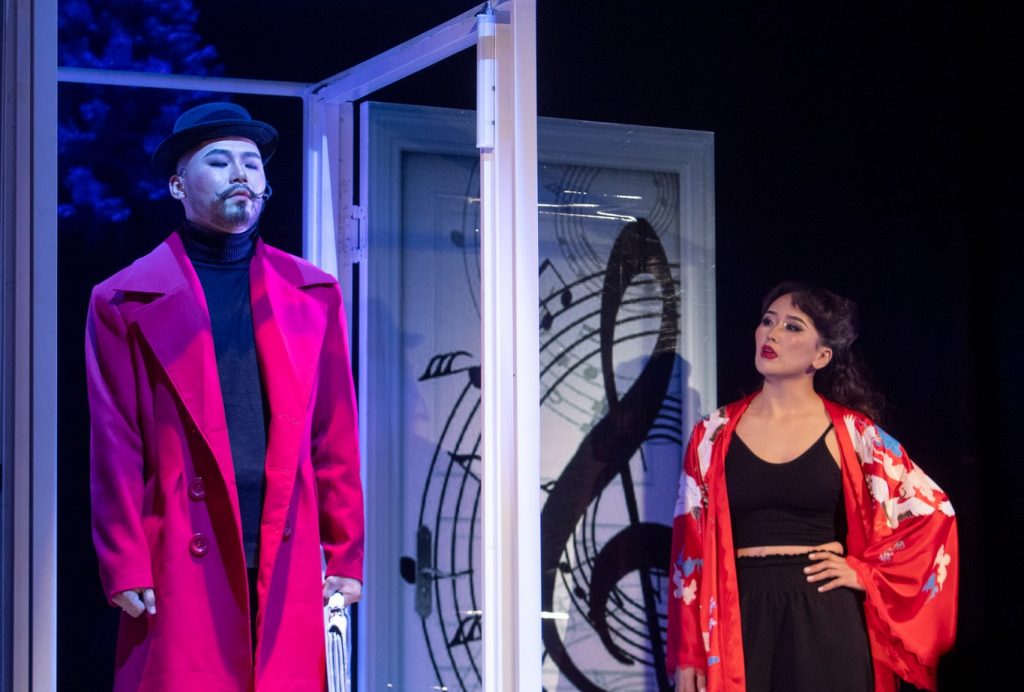 Аз жаргалтай гэрлэлтийн цаана