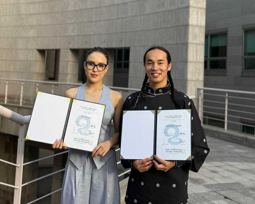 Үндэсний урлагийн их театрын бүжигчид олон улсын А зэрэглэлийн уралдаанаас шагнал хүртлээ