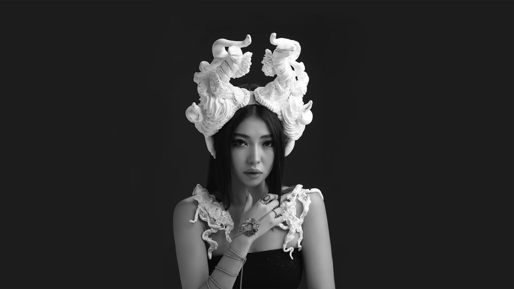 ШИНЭ КЛИП: Дуучин А.Ууганзаяа “Хөг-Жим”