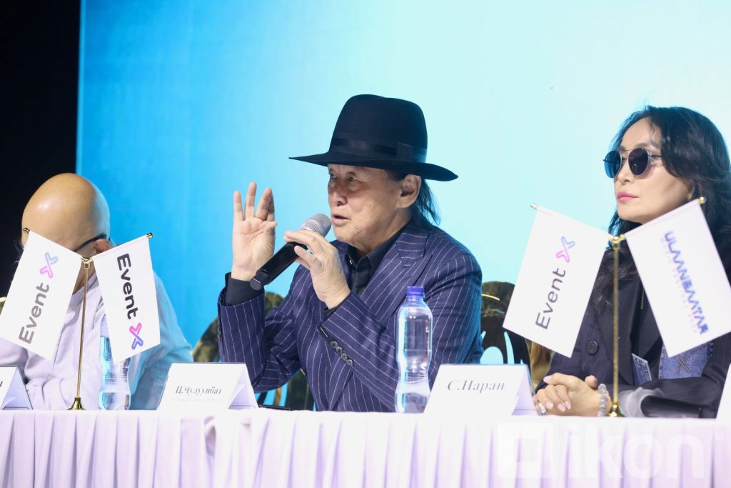 Намрын хамгийн сүүлийн дулаахан өдөр болох Улаанбаатар хотын хөгжмийн фестиваль бүтэн өдрийн турш үргэлжилнэ