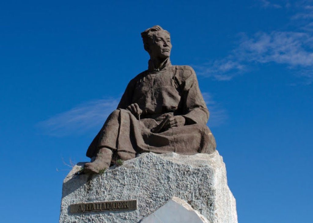 119 жилийн өмнөх энэ өдөр их зохиолч Д.Нацагдорж мэндэлжээ