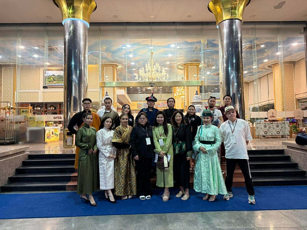 Олон улсын театрын фестивальд Монголын уран бүтээлчид оролцлоо