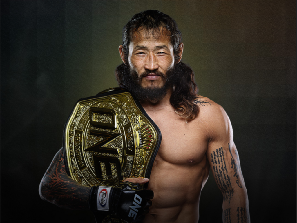 Гавьяат тамирчин Б.Энх-Оргил “Ховд аймгийн хүндэт иргэн” боллоо