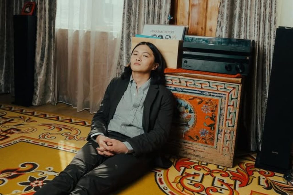 Б.Дөлгөөн (Magnolian): Би өөрийгөө давтмааргүй байна