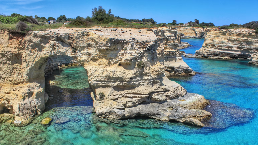 Италийн алдарт “Хайрын нум” Валентины өдөр нуржээ