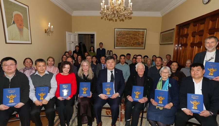 “Британи дахь монголын түүх, соёлын өв” номын нээлт болов