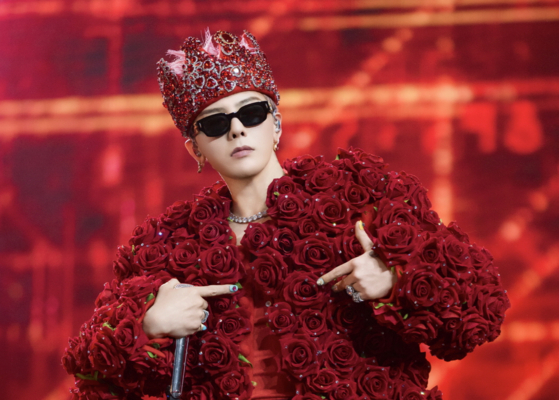 G-Dragon урд насандаа англи хүн байсан гэв