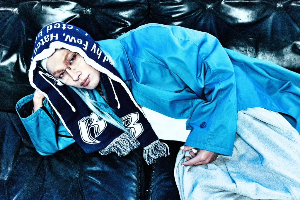 “BigBang”-ийн Taeyang “Quintessence” цомгоороо борлуулалтын дээд амжилтаа гурав дахин ахиуллаа
