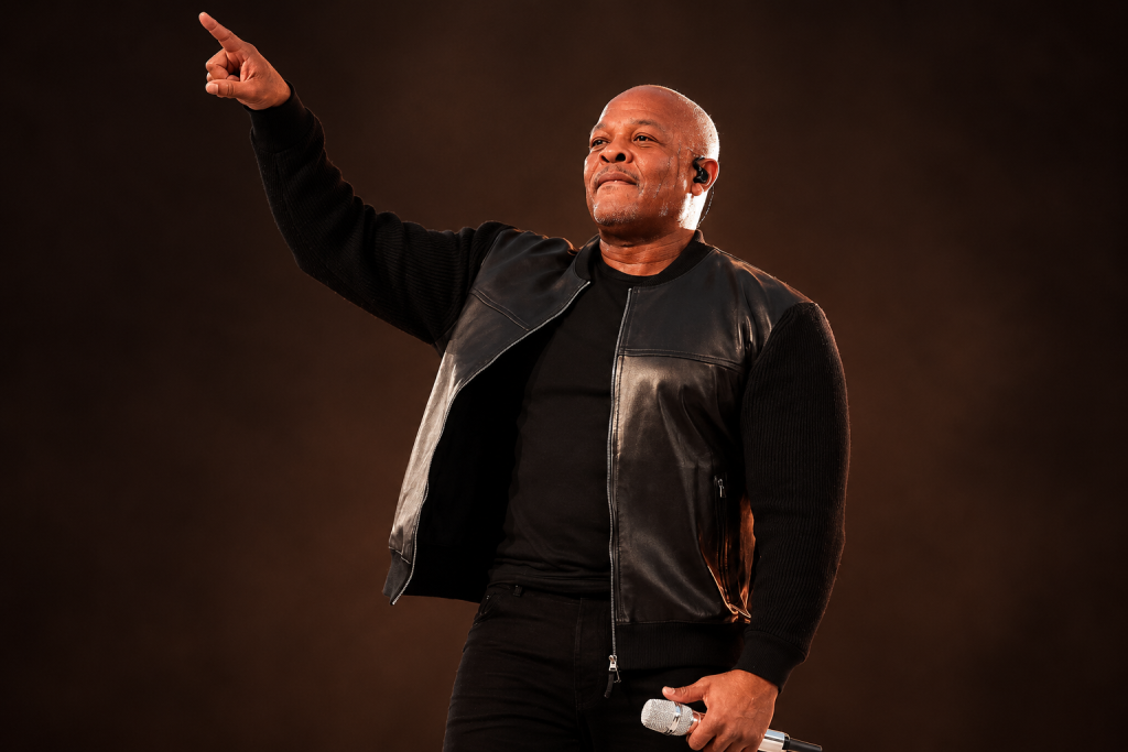 Реппер, продюсер Dr.Dre уран бүтээлдээ хиймэл оюун ашигладгаа ярив